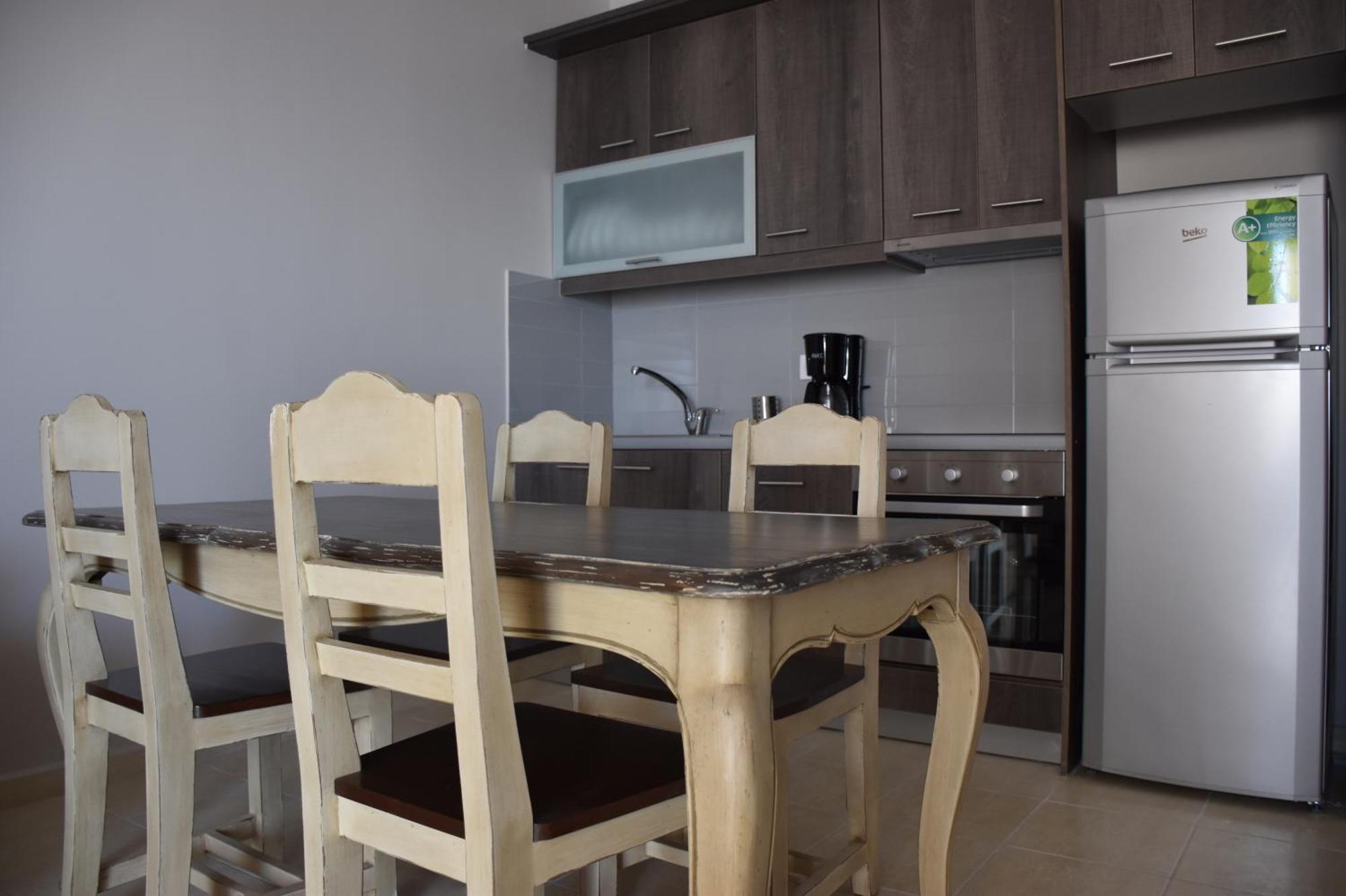 Aperanto House Paralia Loutsas Room photo